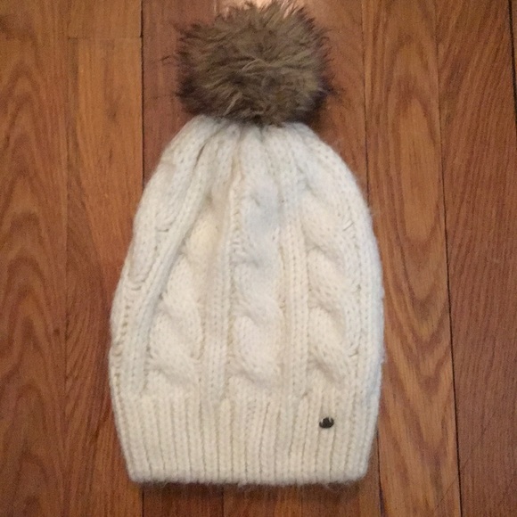 hollister beanie hat